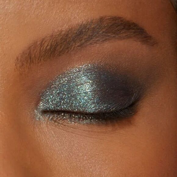 TOO FACED Cosmic Crush High-Pigment Eye Shadow Palette- NWT - Picture 7 of 12